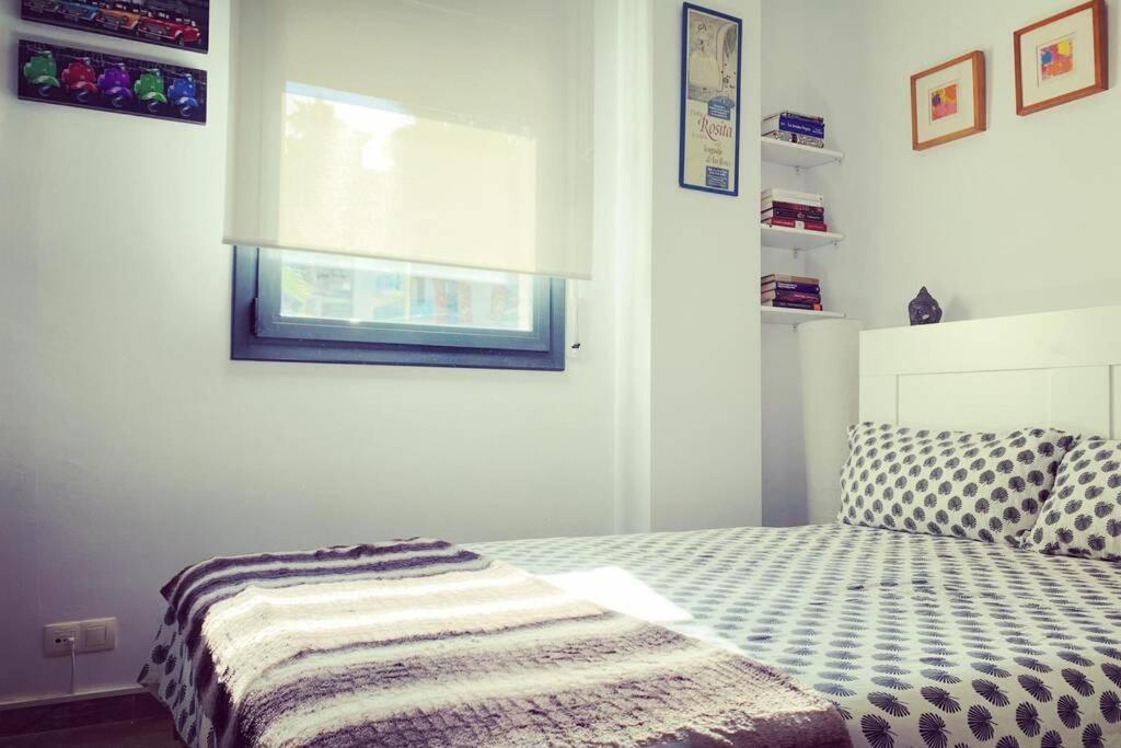 Apartamento Con Piscina Y Parking En Lloret De Mar Lägenhet Exteriör bild