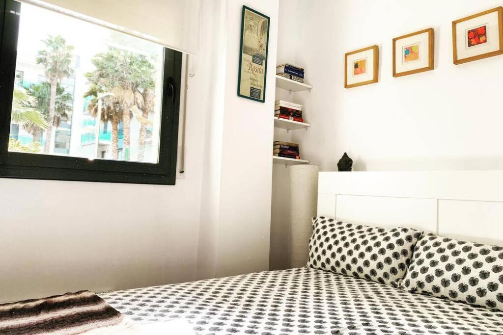 Apartamento Con Piscina Y Parking En Lloret De Mar Lägenhet Exteriör bild