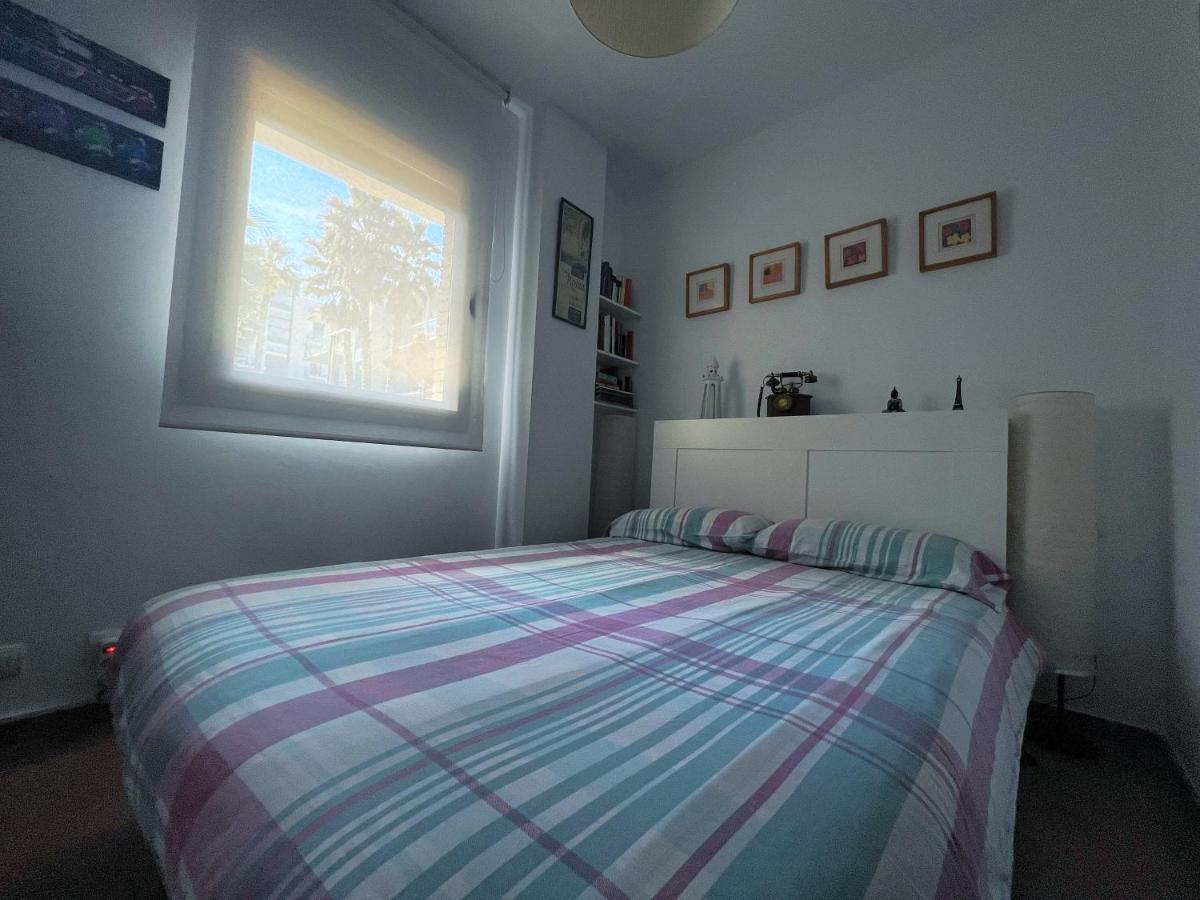 Apartamento Con Piscina Y Parking En Lloret De Mar Lägenhet Exteriör bild